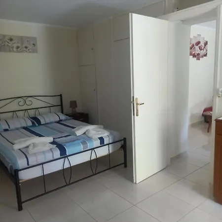 Angela's Cute Analipsis (Corfu)