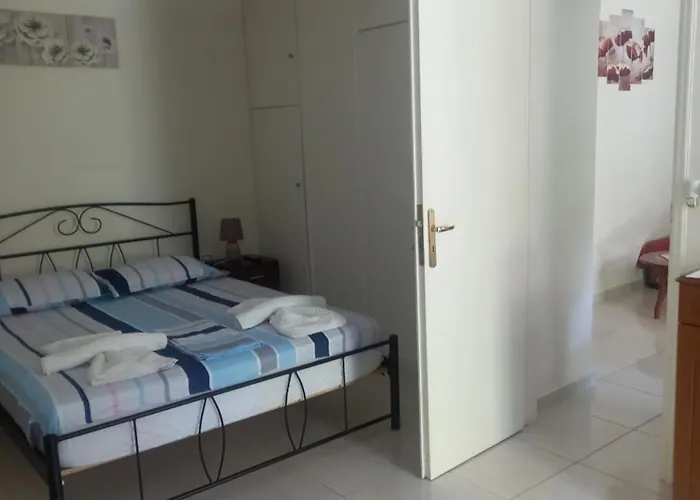 Angela's Cute Analipsis (Corfu)